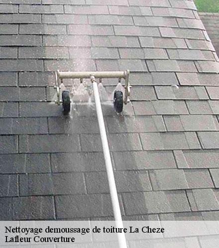 Nettoyage demoussage de toiture  la-cheze-22210 Lafleur Couverture